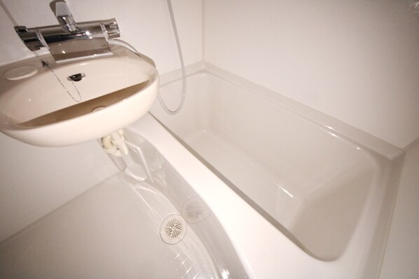 レオパレスメゾン 五月館の物件内観写真